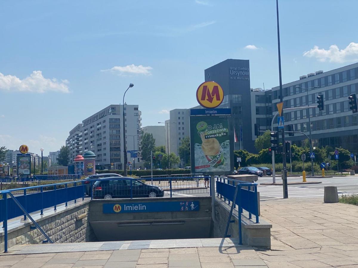 Pokoje Polinezyjska Varsavia Esterno foto